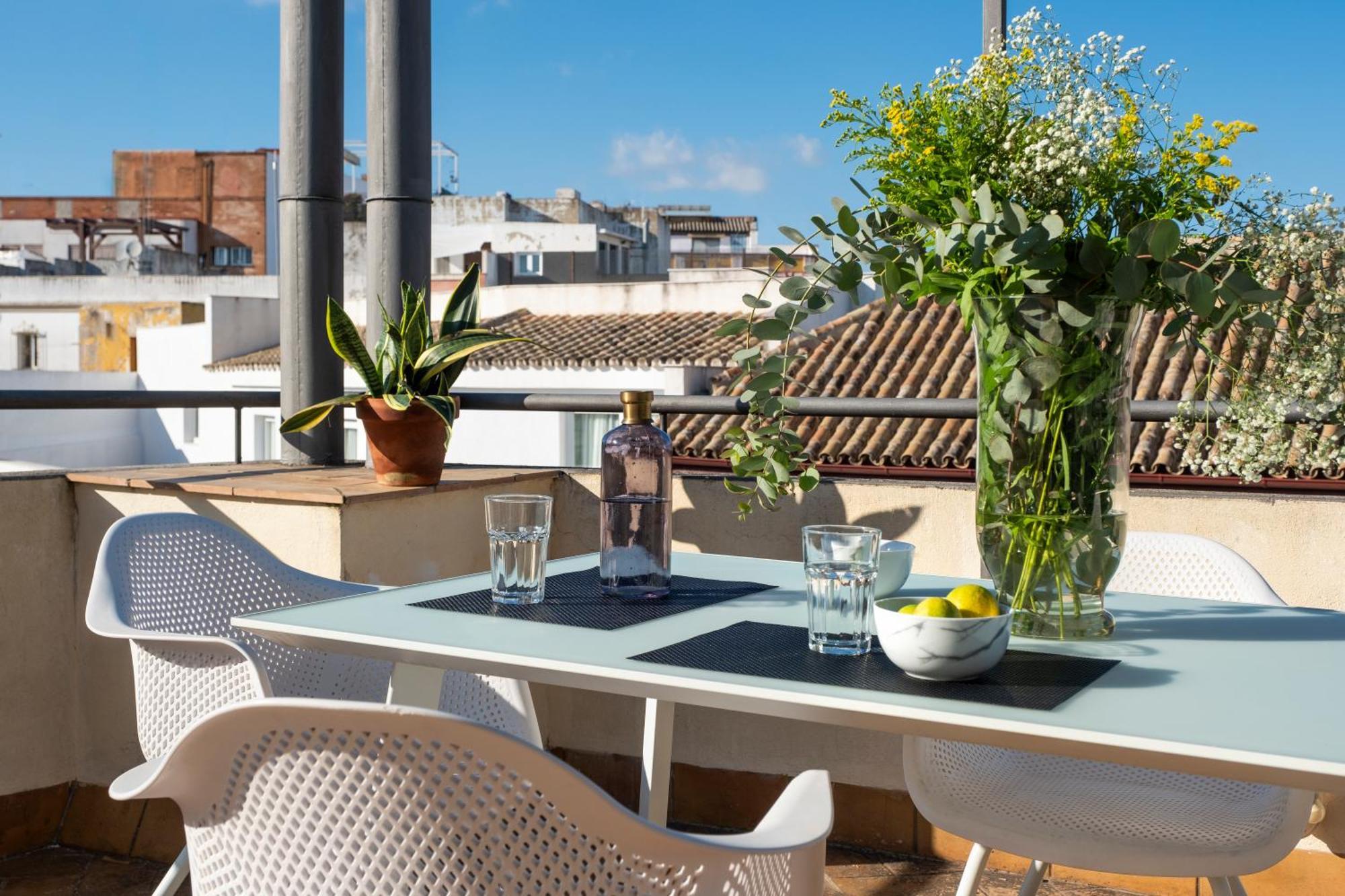 Apartament Misterhost Conde De Torrejon Sewilla Zewnętrze zdjęcie